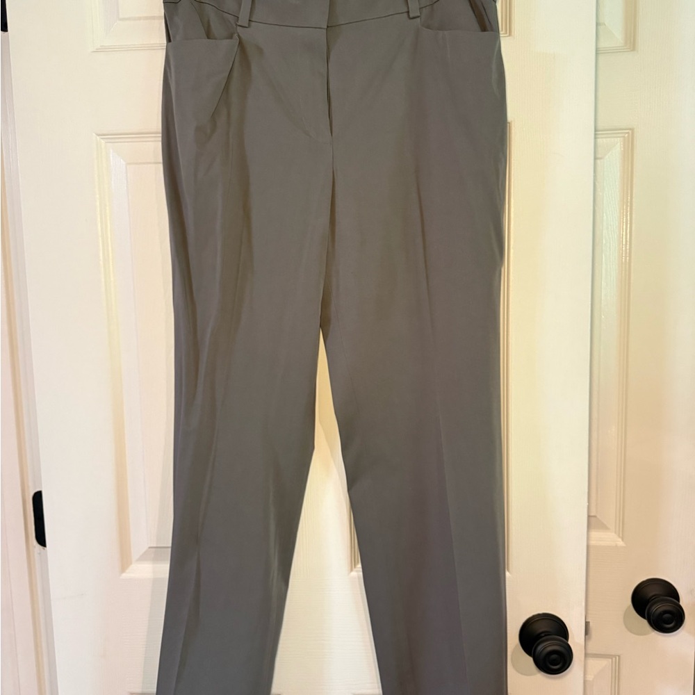 Ann Taylor Gray Trousers with Front Pleats and Straight-Leg Cut